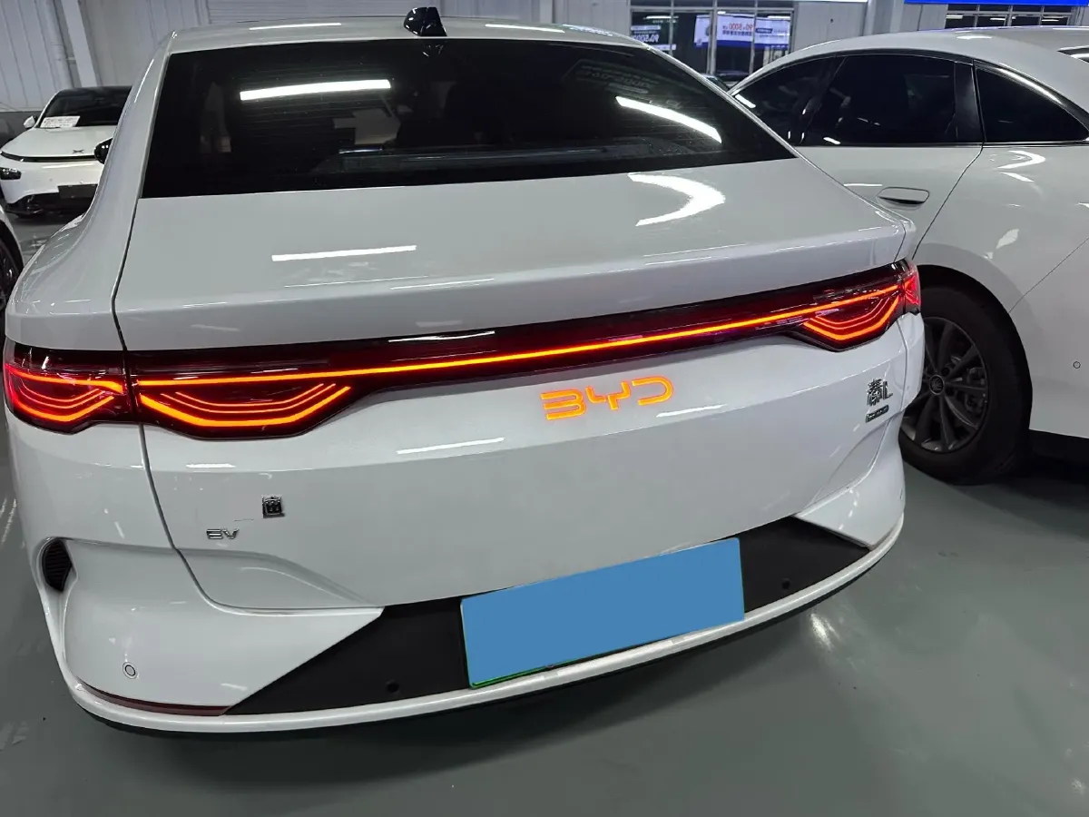 2025 BYD QinL BEV,autocango,china used car exporter,china ev exporter,chinese used car exporter,chinese used ev exporter
