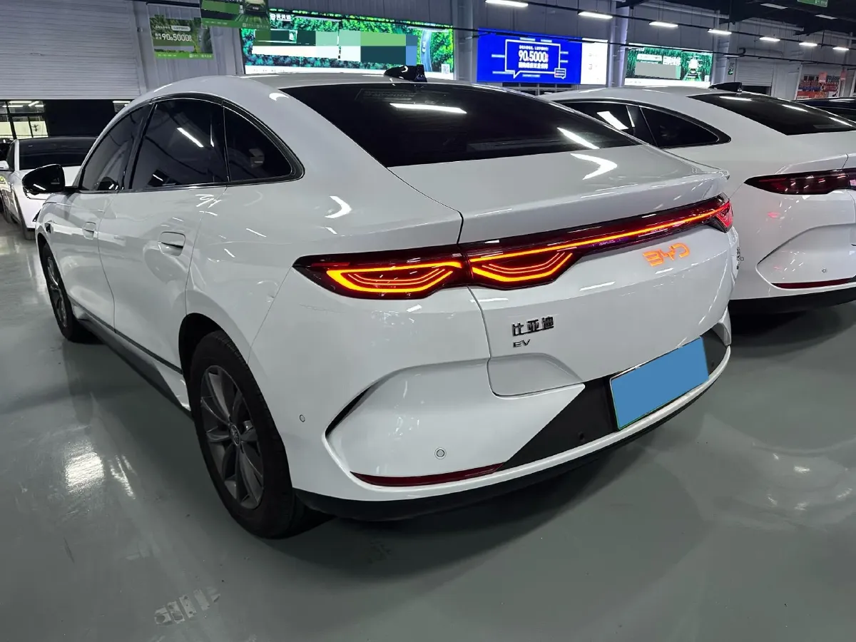 2025 BYD QinL BEV,autocango,china used car exporter,china ev exporter,chinese used car exporter,chinese used ev exporter
