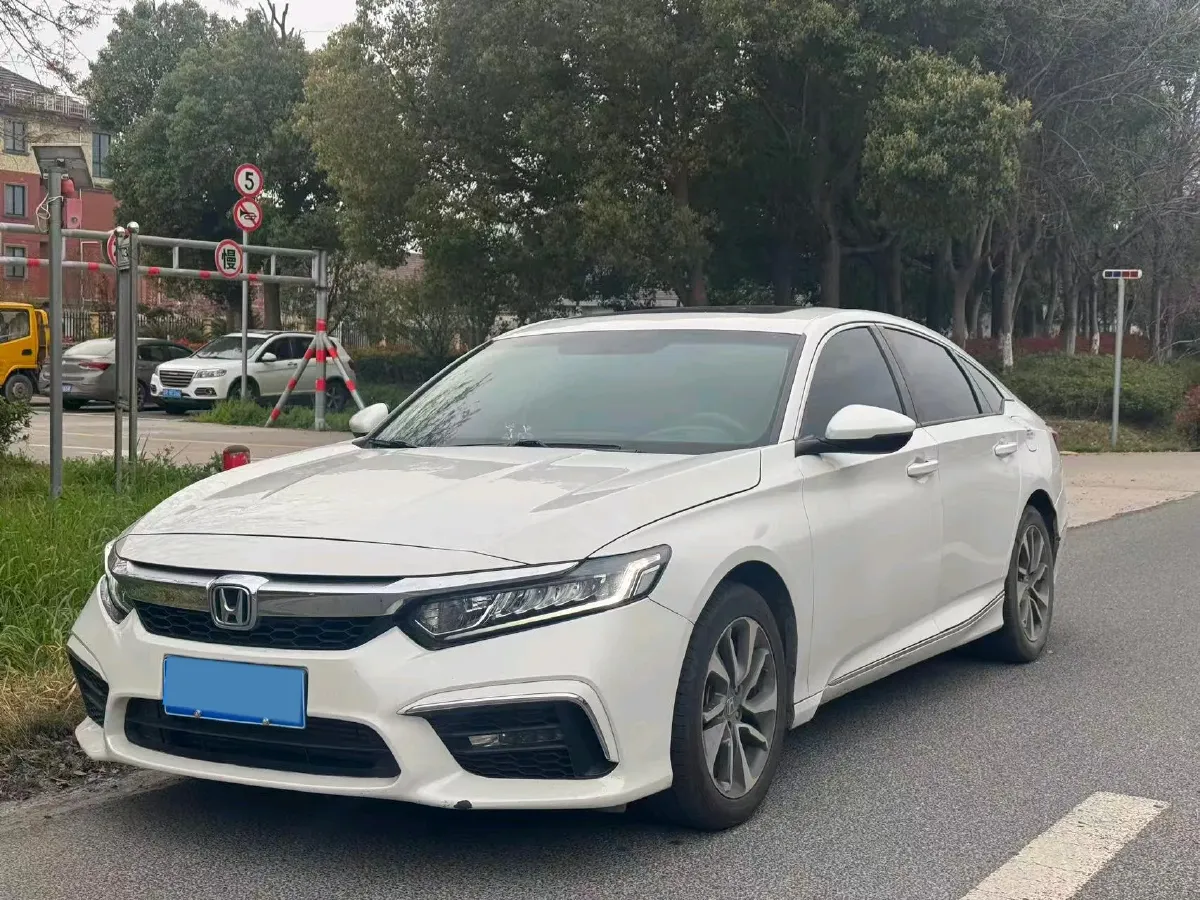 2019 Honda Inspire 1.5T 194HP L4 CVT,autocango,china used car exporter,china ev exporter,chinese used car exporter,chinese used ev exporter