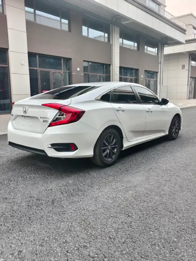 2019 Honda Civic 1.5T 177HP L4 CVT,autocango,china used car exporter,china ev exporter,chinese used car exporter,chinese used ev exporter