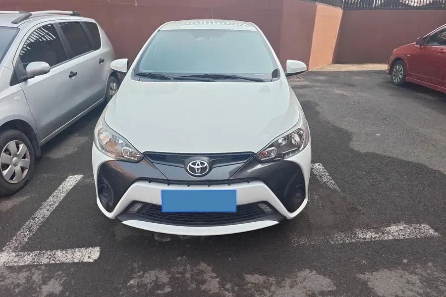 2020 Toyota Yaris L 1.5L 110HP L4 CVT,autocango,china used car exporter,china ev exporter,chinese used car exporter,chinese used ev exporter