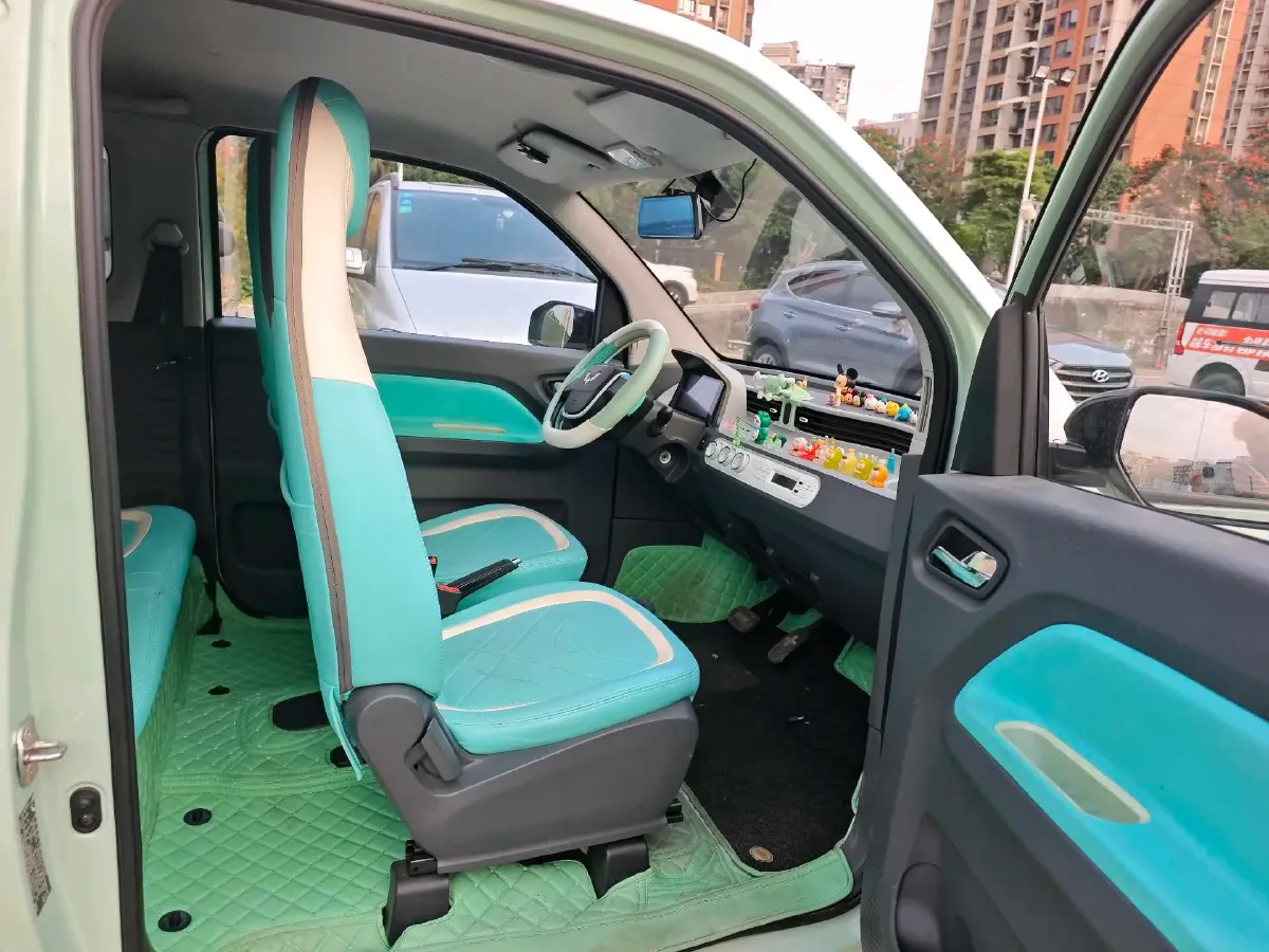 2021 WuLing HongGuang MINI EV BEV 9.3KWH,autocango,china used car exporter,china ev exporter,chinese used car exporter,chinese used ev exporter
