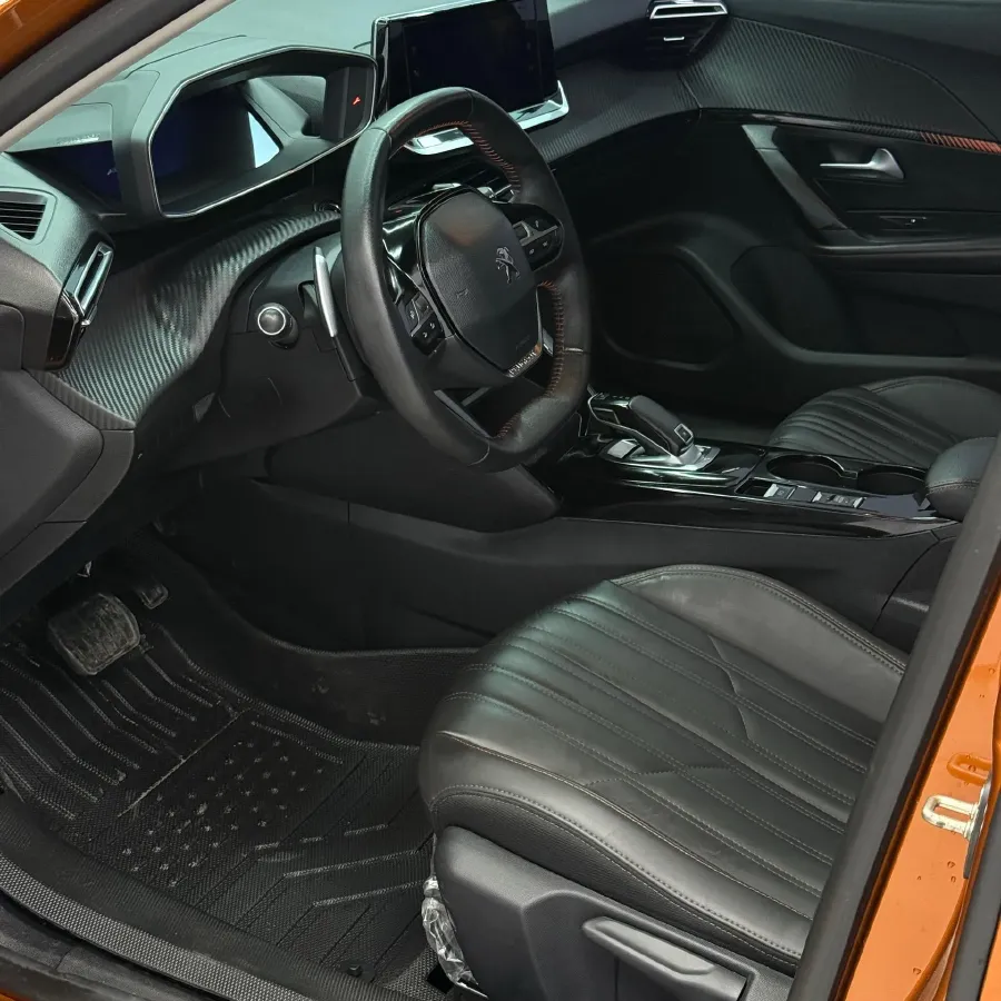 2022 Peugeot 2008 1.2T 136HP L3 6DCT,autocango,china used car exporter,china ev exporter,chinese used car exporter,chinese used ev exporter