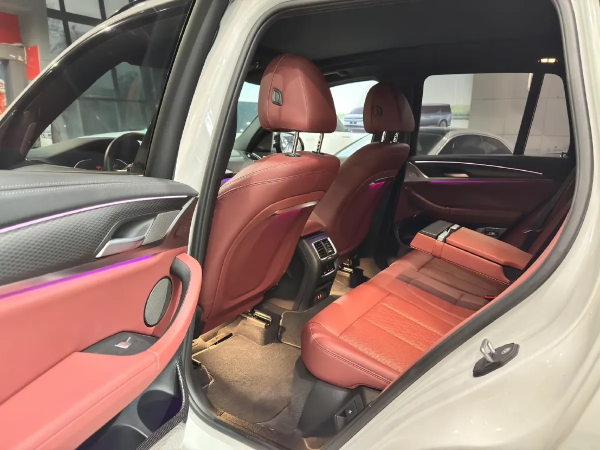 2022 BMW X3 2.0T 252HP L4 8AT,autocango,china used car exporter,china ev exporter,chinese used car exporter,chinese used ev exporter