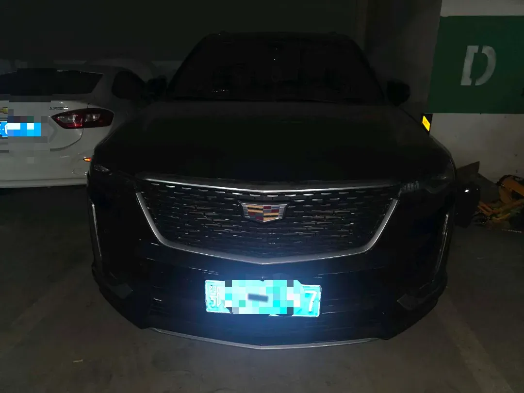 2022 Cadillac XT6 2.0T 237HP L4 9AT,autocango,china used car exporter,china ev exporter,chinese used car exporter,chinese used ev exporter