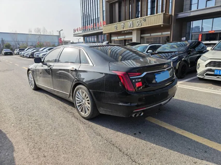 2022 Cadillac CT6 2.0T 237HP L4 10AT,autocango,china used car exporter,china ev exporter,chinese used car exporter,chinese used ev exporter