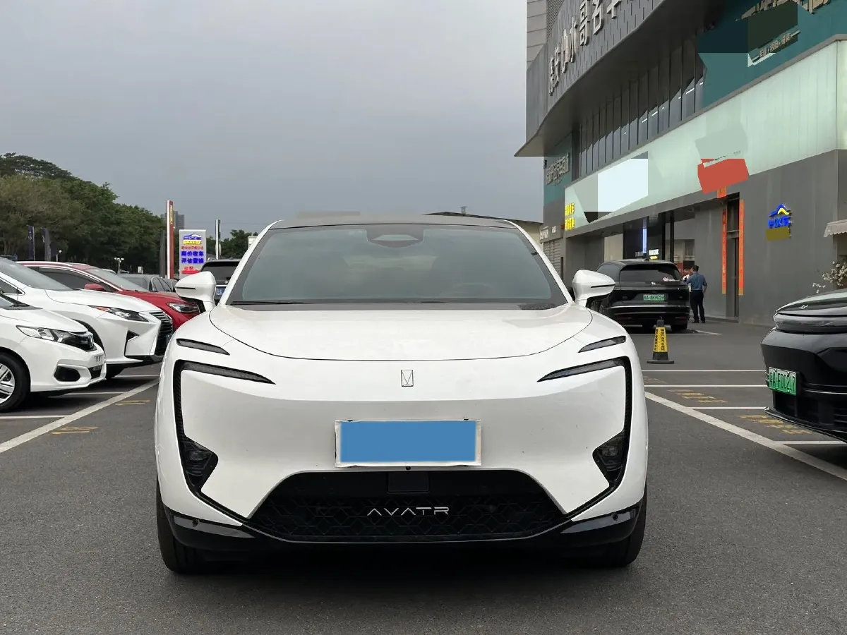 2025 Avatr 11 BEV,autocango,china used car exporter,china ev exporter,chinese used car exporter,chinese used ev exporter