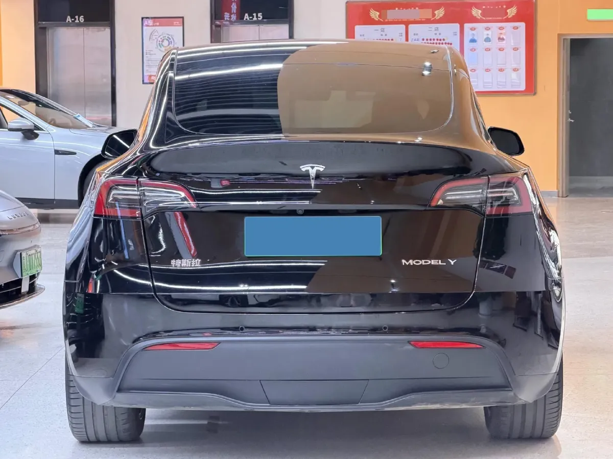 2022 Tesla Model Y BEV 60KWH,autocango,china used car exporter,china ev exporter,chinese used car exporter,chinese used ev exporter
