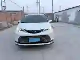 2024 Toyota Sienna 2.5L 189HP L4 E-CVT Hybrid