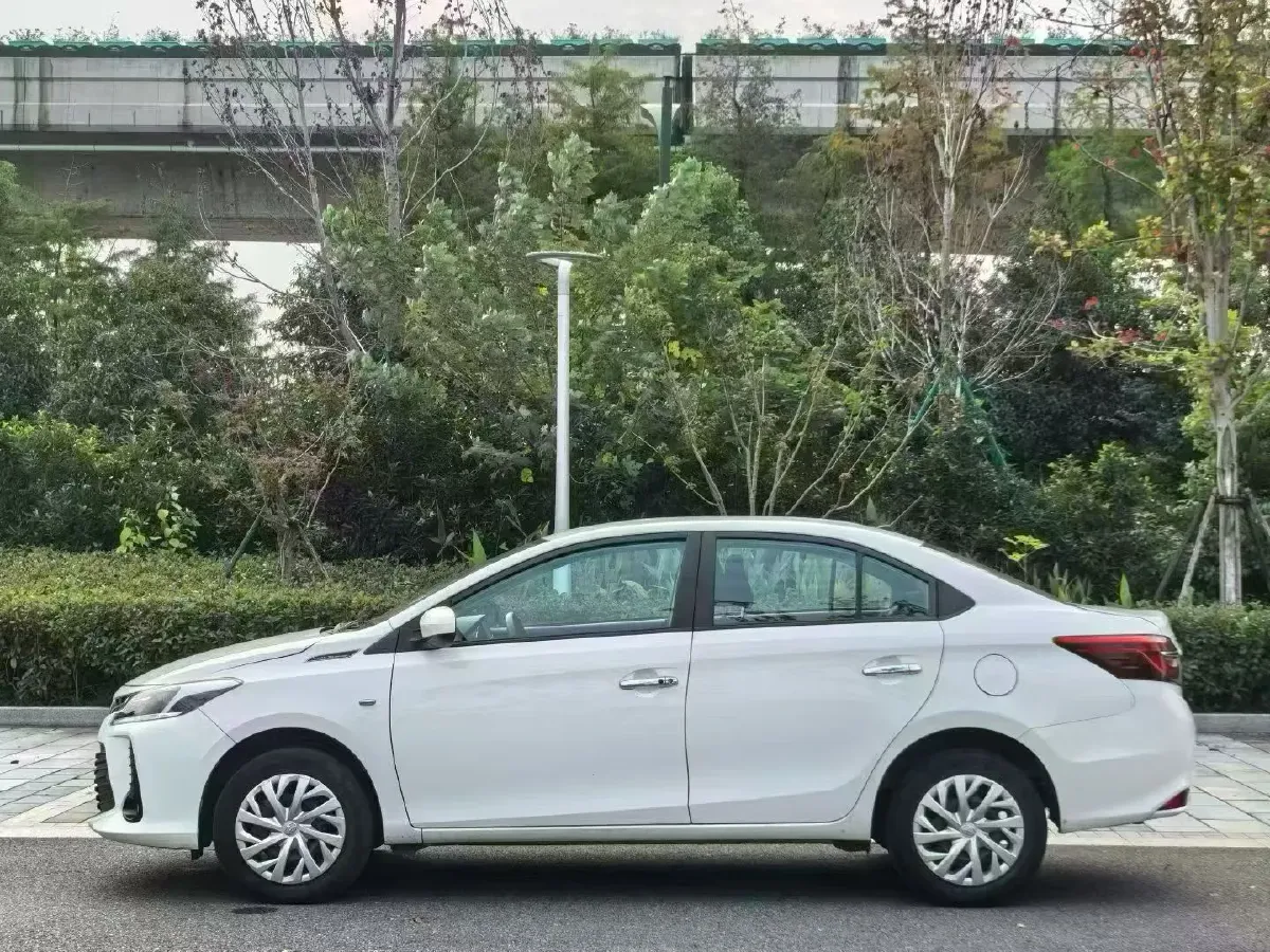 2022 Toyota Vios 1.5L 112HP L4 CVT,autocango,china used car exporter,china ev exporter,chinese used car exporter,chinese used ev exporter