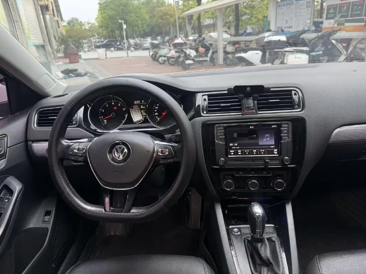 2018 Volkswagen Sagitar 1.2T 110HP L4 7DCT,autocango,china used car exporter,china ev exporter,chinese used car exporter,chinese used ev exporter
