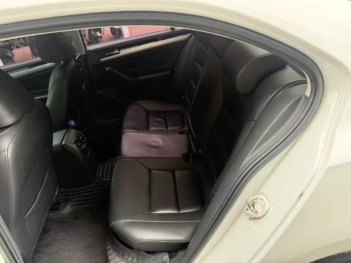 2018 Volkswagen Sagitar 1.2T 110HP L4 7DCT,autocango,china used car exporter,china ev exporter,chinese used car exporter,chinese used ev exporter