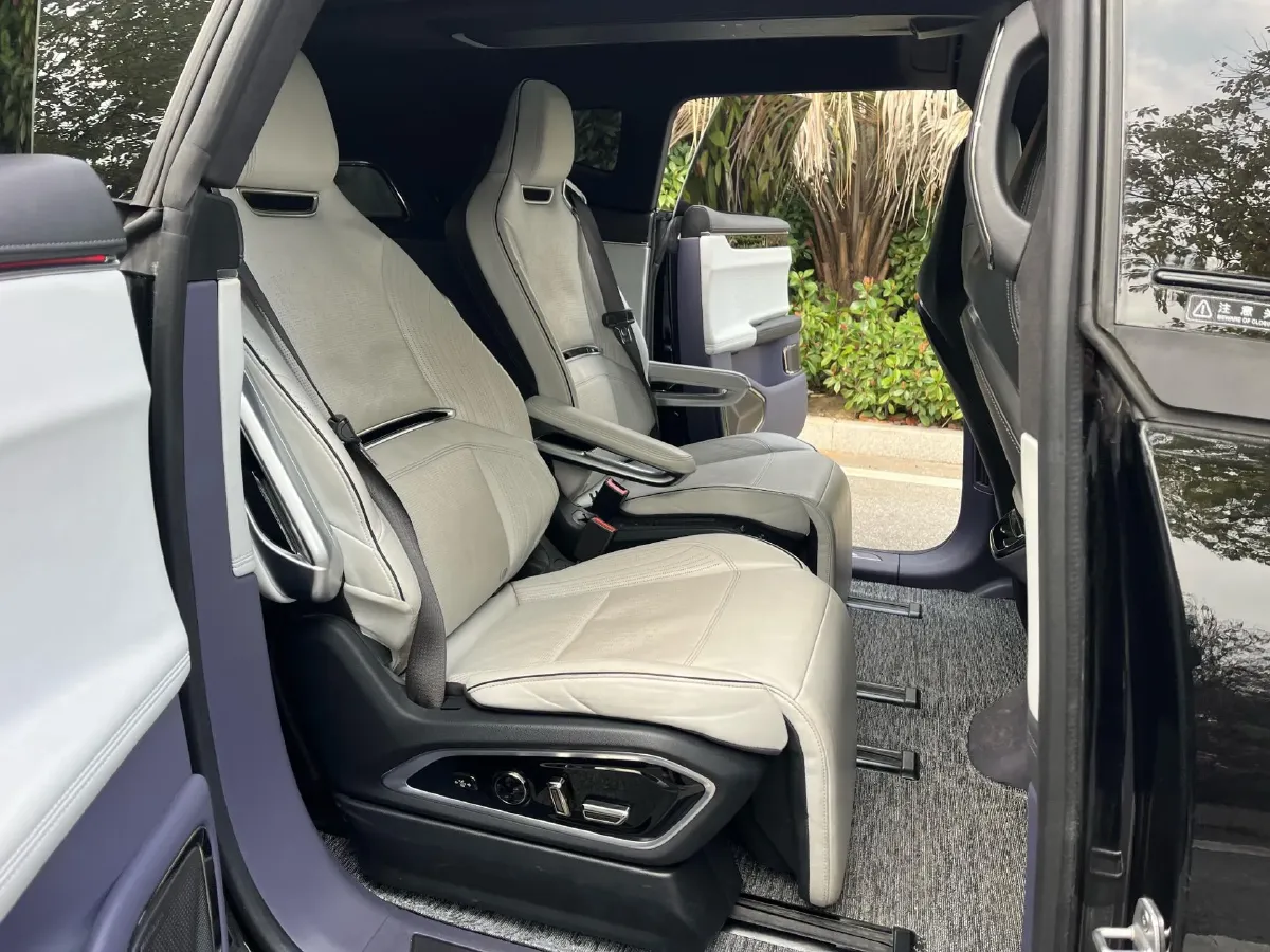 2021 HiPhi X BEV 97KWH,autocango,china used car exporter,china ev exporter,chinese used car exporter,chinese used ev exporter