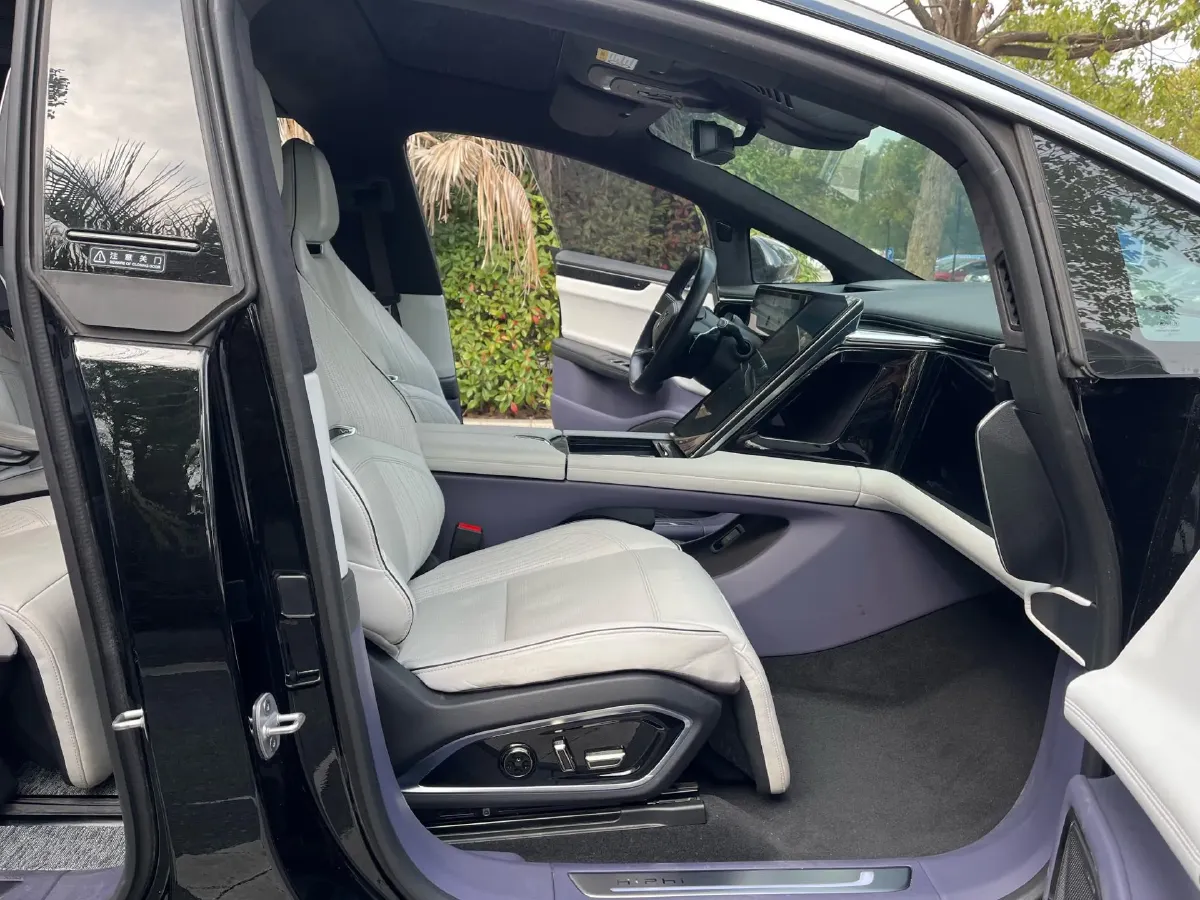 2021 HiPhi X BEV 97KWH,autocango,china used car exporter,china ev exporter,chinese used car exporter,chinese used ev exporter