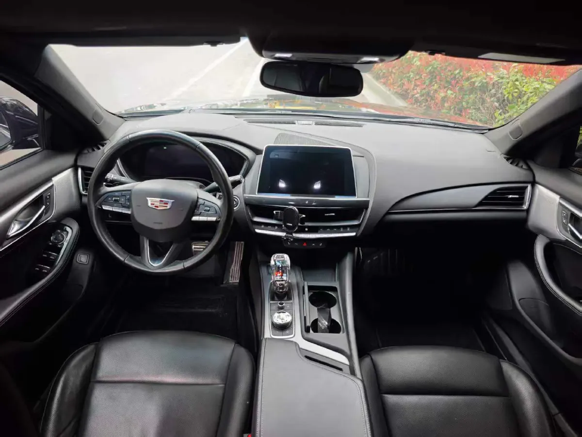 2022 Cadillac CT5 2.0T 237HP L4 10AT,autocango,china used car exporter,china ev exporter,chinese used car exporter,chinese used ev exporter