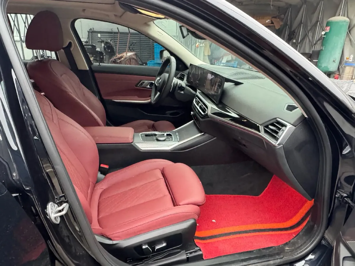 2024 BMW 3 Series 2.0T 184HP L4 8AT,autocango,china used car exporter,china ev exporter,chinese used car exporter,chinese used ev exporter