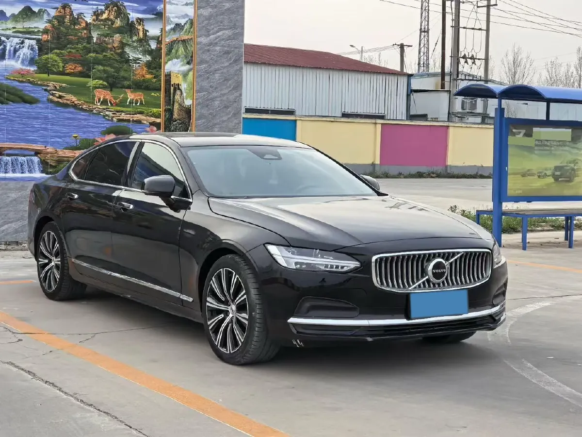 2023 Volvo S90 2.0T 250HP L4 8AT,autocango,china used car exporter,china ev exporter,chinese used car exporter,chinese used ev exporter