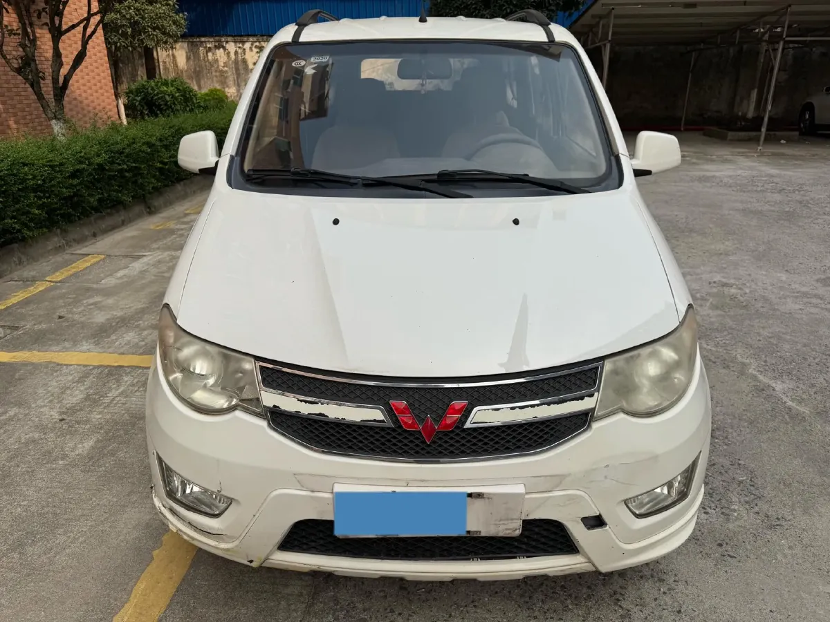 2016 WuLing HongGuang 1.5L 112HP L4 5MT,autocango,china used car exporter,china ev exporter,chinese used car exporter,chinese used ev exporter