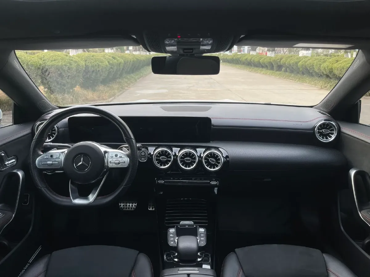 2020 Mercedes-Benz CLA Class 1.3T 163HP L4 7DCT,autocango,china used car exporter,china ev exporter,chinese used car exporter,chinese used ev exporter