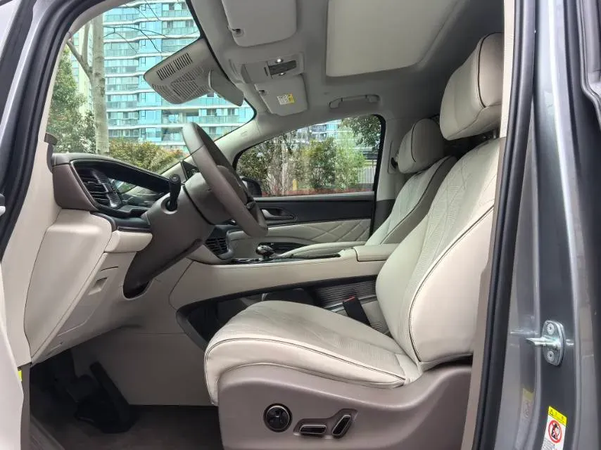 2022 Mercedes-Benz GLC Class 2.0T 197HP L4 9AT,autocango,china used car exporter,china ev exporter,chinese used car exporter,chinese used ev exporter