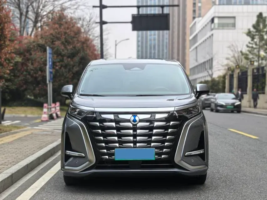 2022 Mercedes-Benz GLC Class 2.0T 197HP L4 9AT,autocango,china used car exporter,china ev exporter,chinese used car exporter,chinese used ev exporter