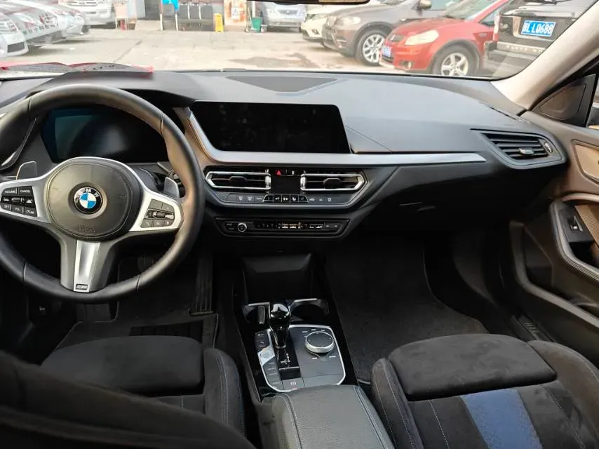2021 BMW 2 Series 2.0T 192HP L4 7DCT,autocango,china used car exporter,china ev exporter,chinese used car exporter,chinese used ev exporter
