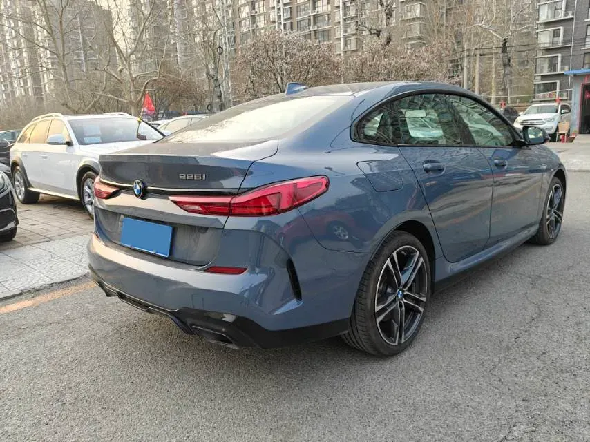 2021 BMW 2 Series 2.0T 192HP L4 7DCT,autocango,china used car exporter,china ev exporter,chinese used car exporter,chinese used ev exporter