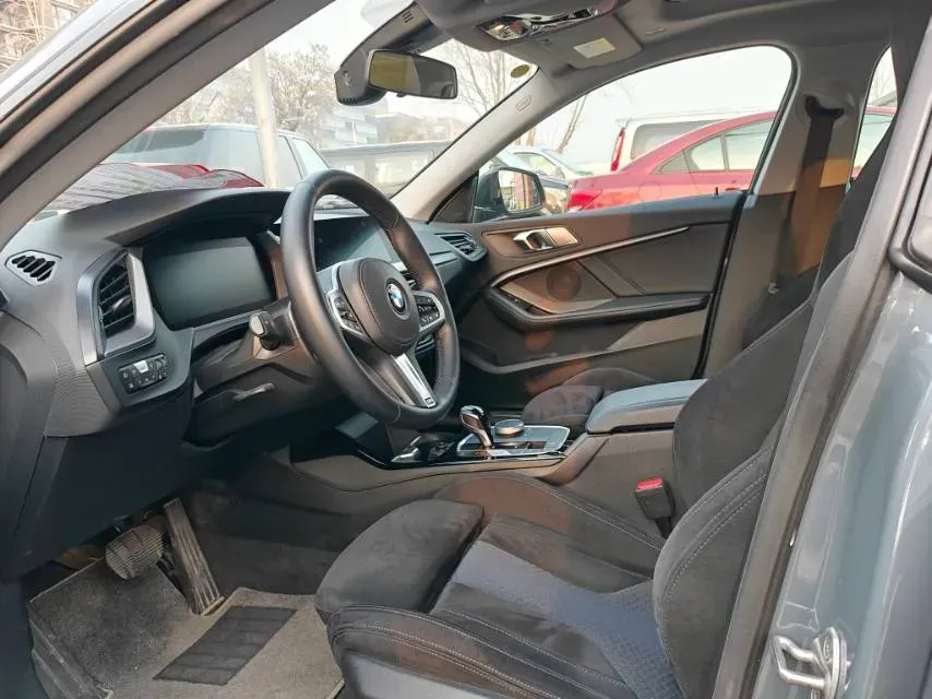 2021 BMW 2 Series 2.0T 192HP L4 7DCT,autocango,china used car exporter,china ev exporter,chinese used car exporter,chinese used ev exporter