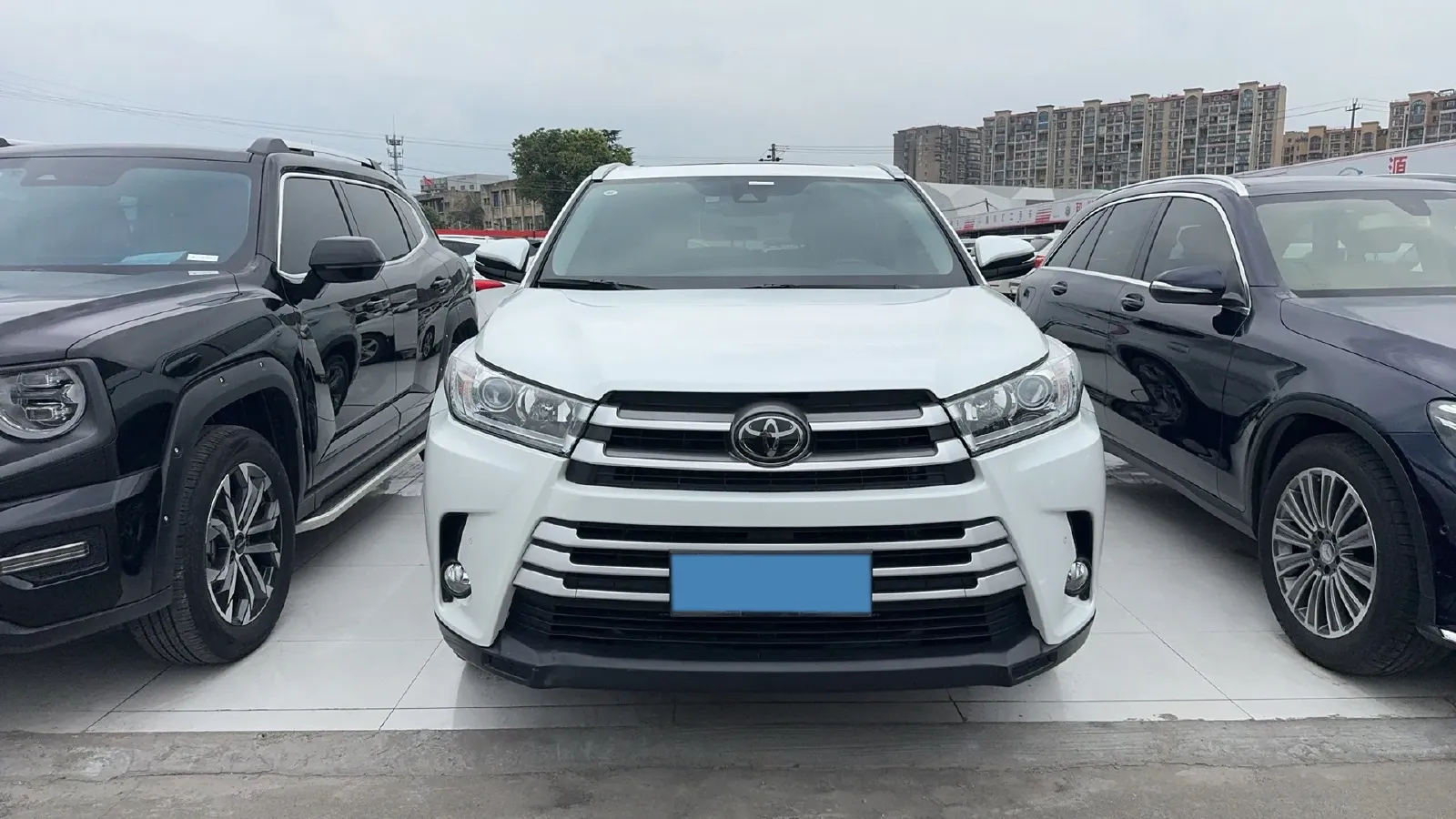 2021 Toyota Highlander 2.0T 220HP L4 6AT,autocango,china used car exporter,china ev exporter,chinese used car exporter,chinese used ev exporter