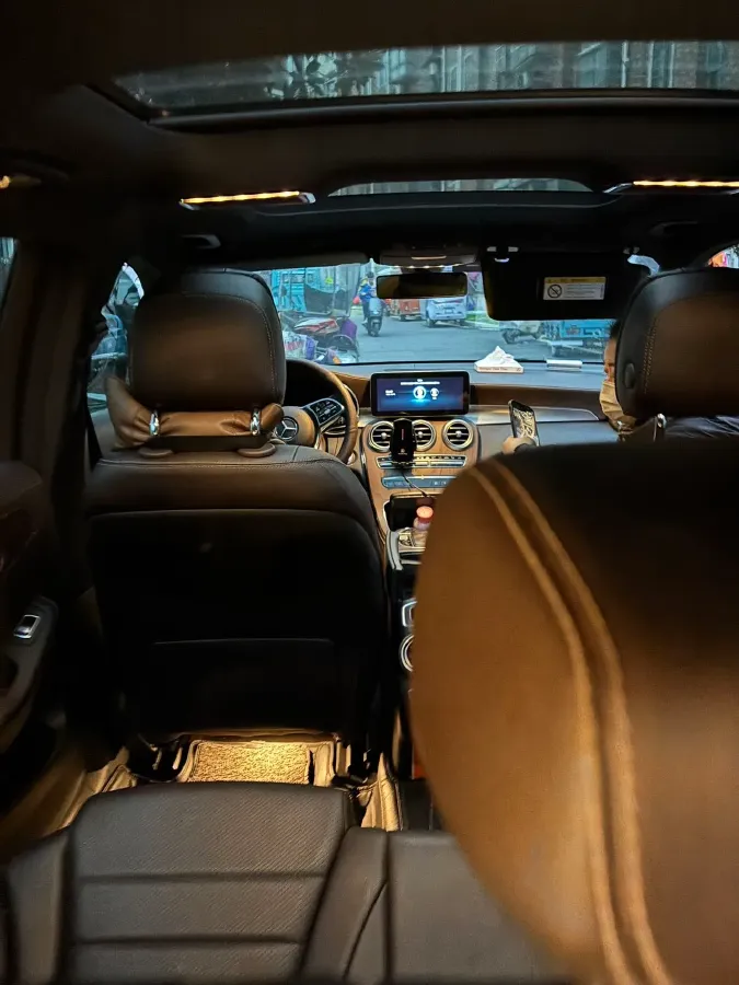 2022 Mercedes-Benz GLC Class 2.0T 197HP L4 9AT,autocango,china used car exporter,china ev exporter,chinese used car exporter,chinese used ev exporter