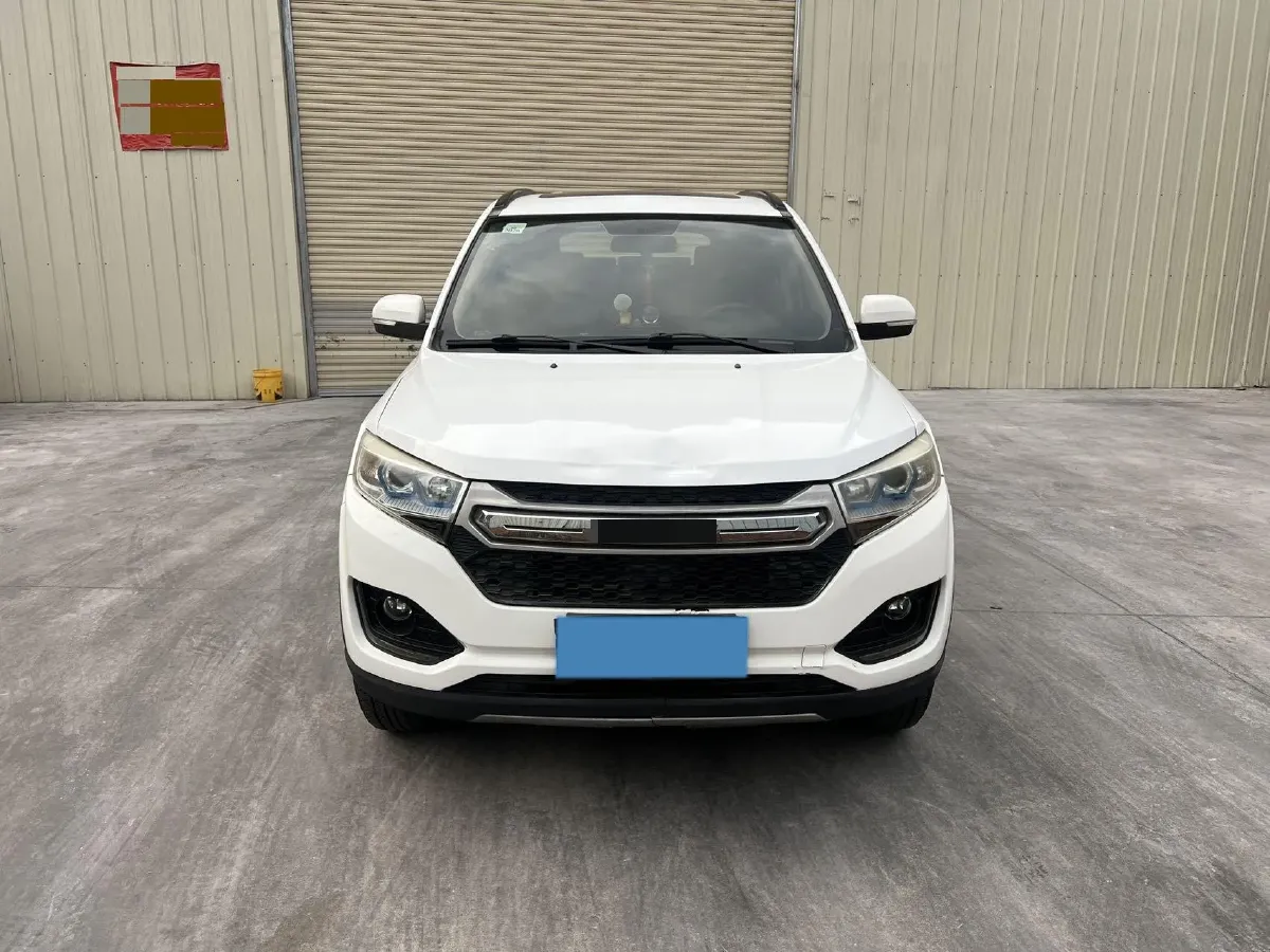 2016 LiFan MaiWei 1.5L 109HP L4 5MT,autocango,china used car exporter,china ev exporter,chinese used car exporter,chinese used ev exporter