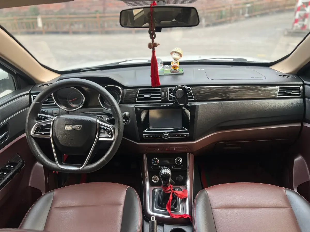 2016 LiFan MaiWei 1.5L 109HP L4 5MT,autocango,china used car exporter,china ev exporter,chinese used car exporter,chinese used ev exporter