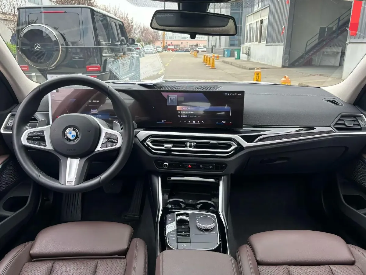2024 BMW 3 Series 2.0T 156HP L4 8AT,autocango,china used car exporter,china ev exporter,chinese used car exporter,chinese used ev exporter
