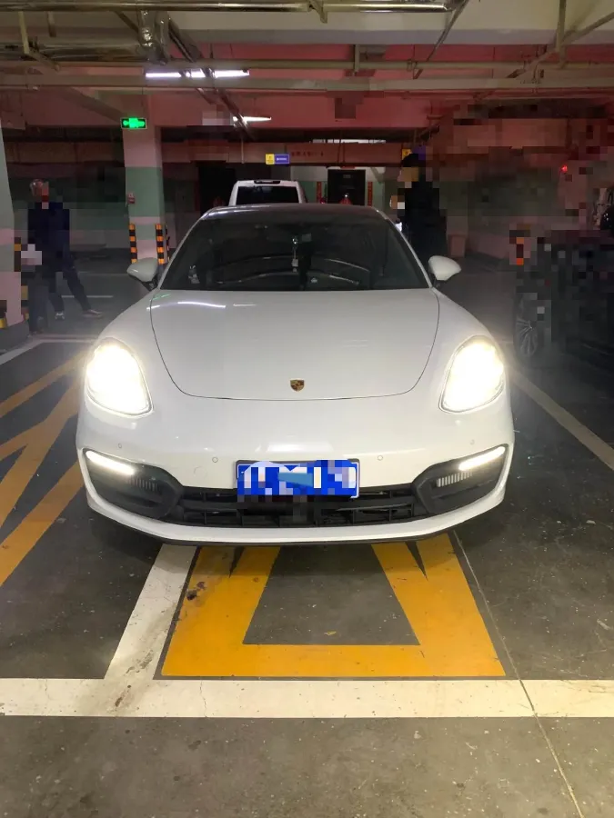 2021 Porsche Panamera 2.9T 330HP V6 8DCT,autocango,china used car exporter,china ev exporter,chinese used car exporter,chinese used ev exporter