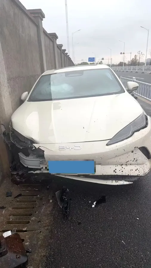 2025 BYD Seal 06 BEV,autocango,china used car exporter,china ev exporter,chinese used car exporter,chinese used ev exporter