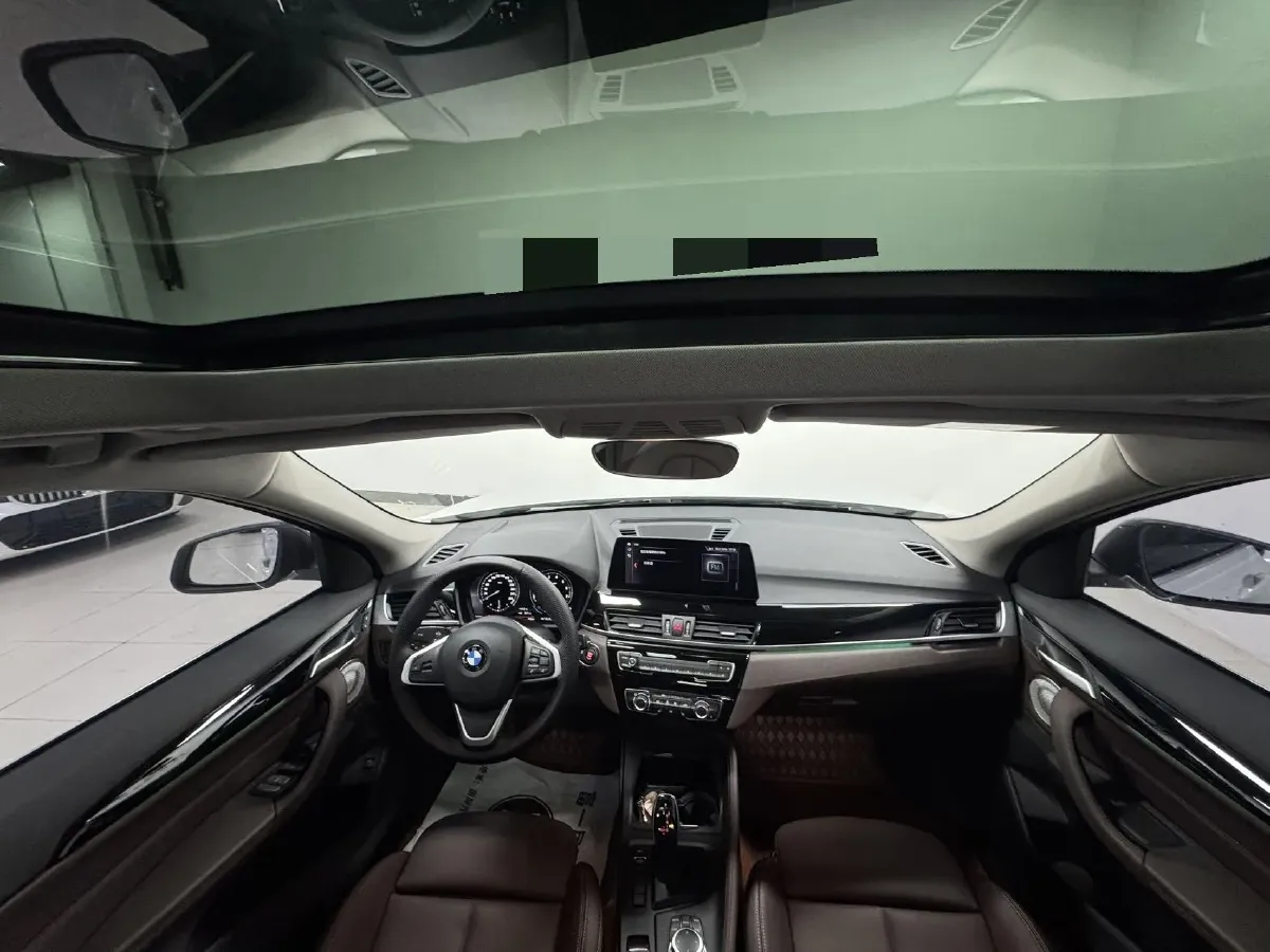 2022 BMW X1 1.5T 140HP L3 7DCT,autocango,china used car exporter,china ev exporter,chinese used car exporter,chinese used ev exporter