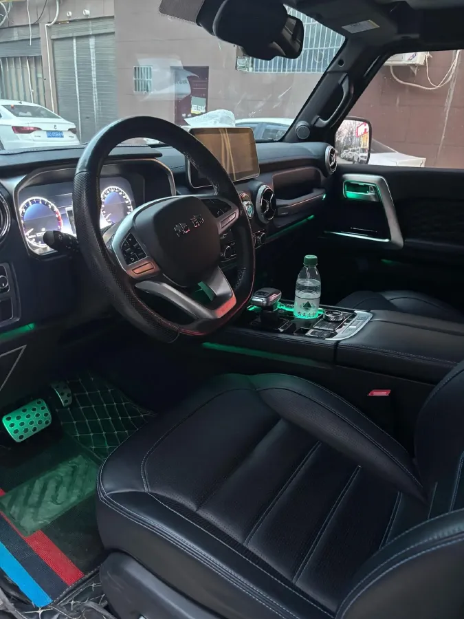 2020 Beijing BJ40 2.0T 224HP L4 8AT,autocango,china used car exporter,china ev exporter,chinese used car exporter,chinese used ev exporter