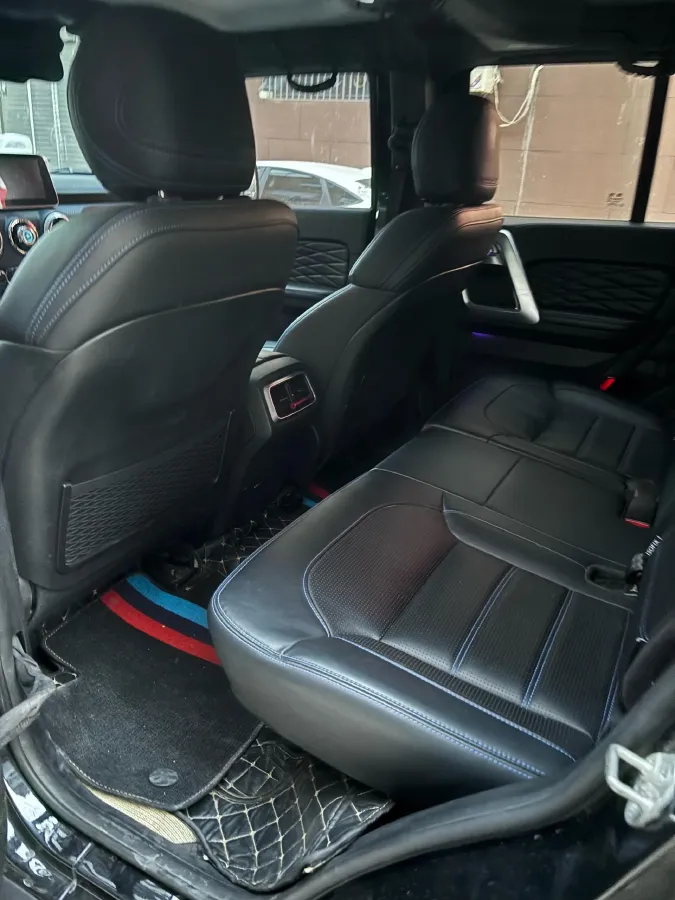 2020 Beijing BJ40 2.0T 224HP L4 8AT,autocango,china used car exporter,china ev exporter,chinese used car exporter,chinese used ev exporter