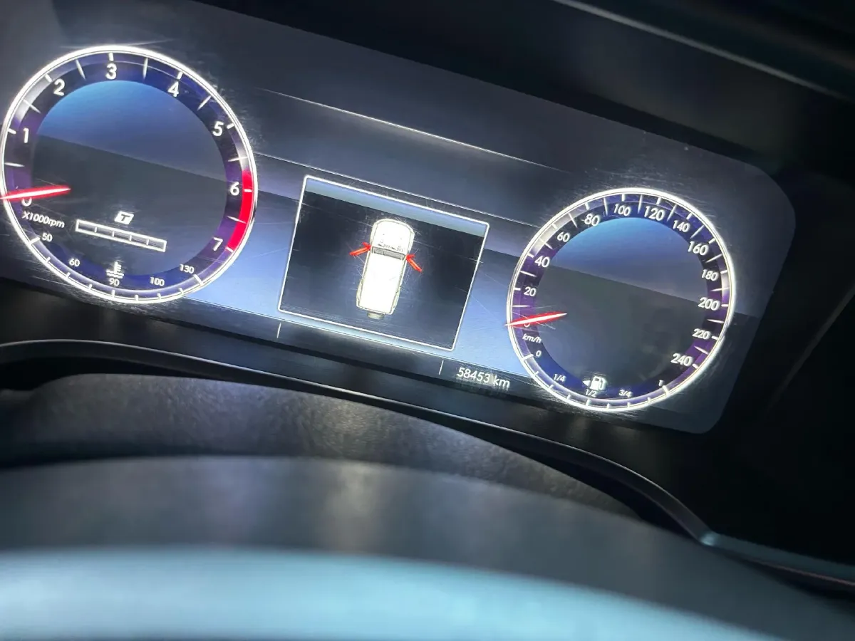 2020 Beijing BJ40 2.0T 224HP L4 8AT,autocango,china used car exporter,china ev exporter,chinese used car exporter,chinese used ev exporter