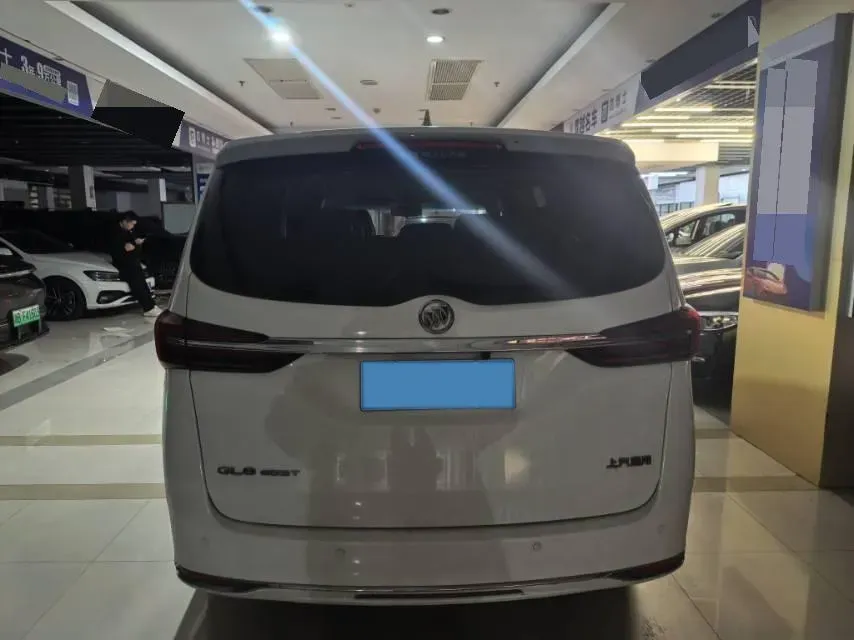 2021 Buick GL8 2.0T 237HP L4 9AT,autocango,china used car exporter,china ev exporter,chinese used car exporter,chinese used ev exporter