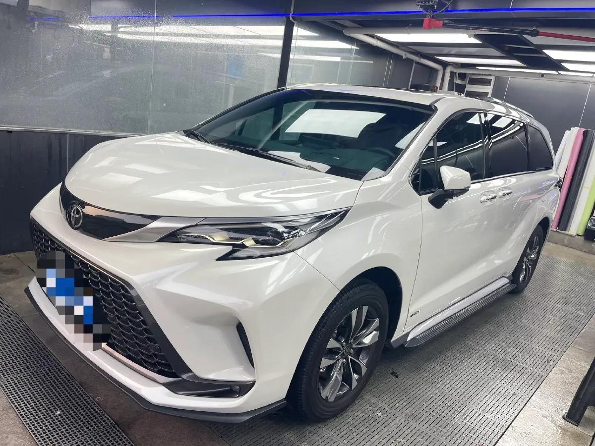 2024 Toyota Granvia 2.5L 189HP L4 E-CVT Hybrid,autocango,china used car exporter,china ev exporter,chinese used car exporter,chinese used ev exporter