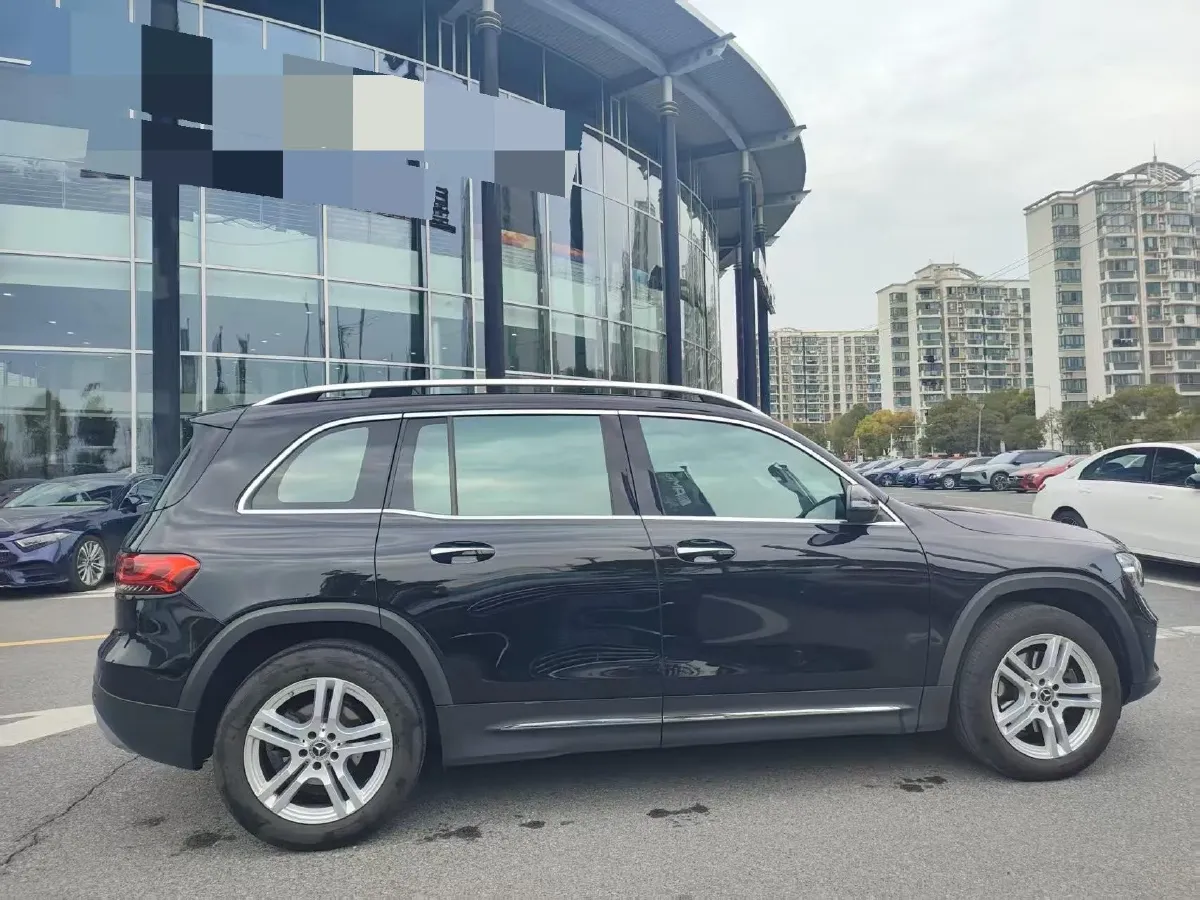 2022 Mercedes-Benz GLB Class 2.0T 190HP L4 8DCT,autocango,china used car exporter,china ev exporter,chinese used car exporter,chinese used ev exporter
