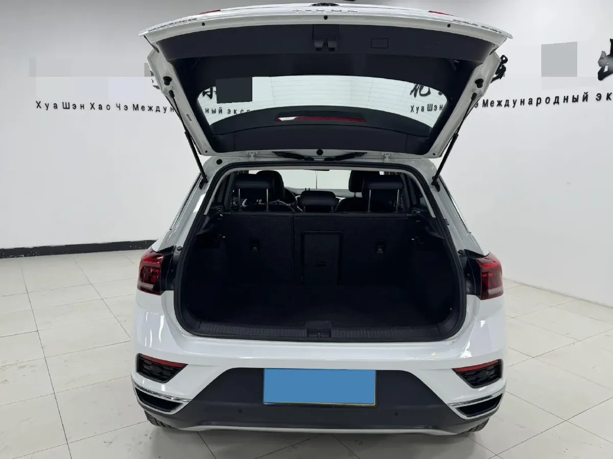 2022 Volkswagen T-Roc 1.4T 150HP L4 7DCT,autocango,china used car exporter,china ev exporter,chinese used car exporter,chinese used ev exporter