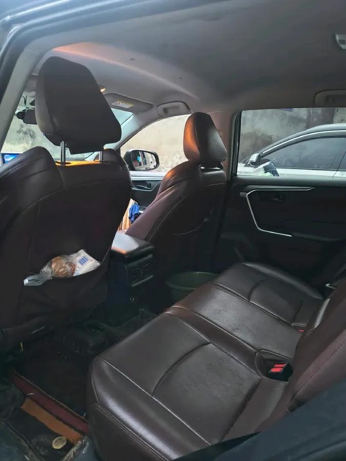 2022 Toyota Wildlander 2.0L 171HP L4 CVT,autocango,china used car exporter,china ev exporter,chinese used car exporter,chinese used ev exporter