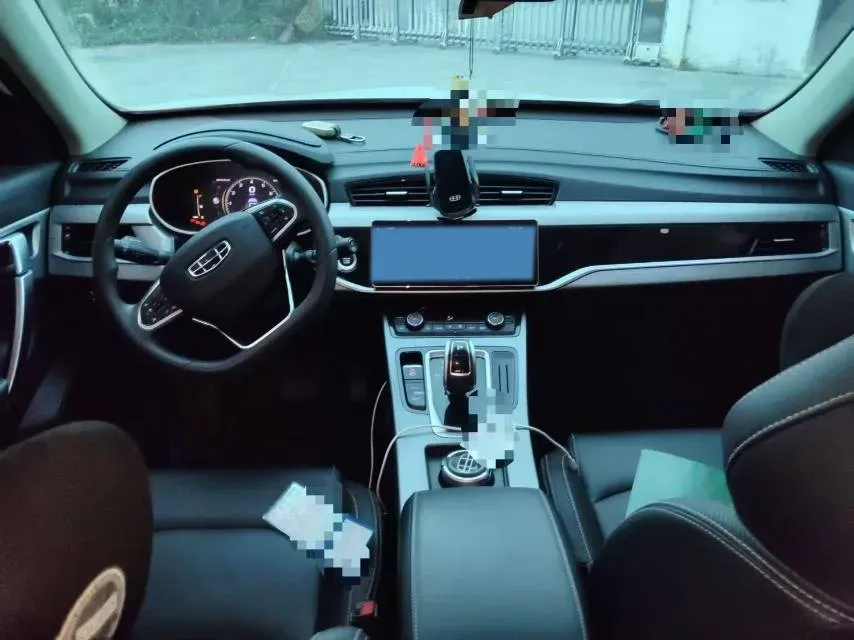 2021 Geely Azkarra 1.8T 184HP L4 7DCT,autocango,china used car exporter,china ev exporter,chinese used car exporter,chinese used ev exporter