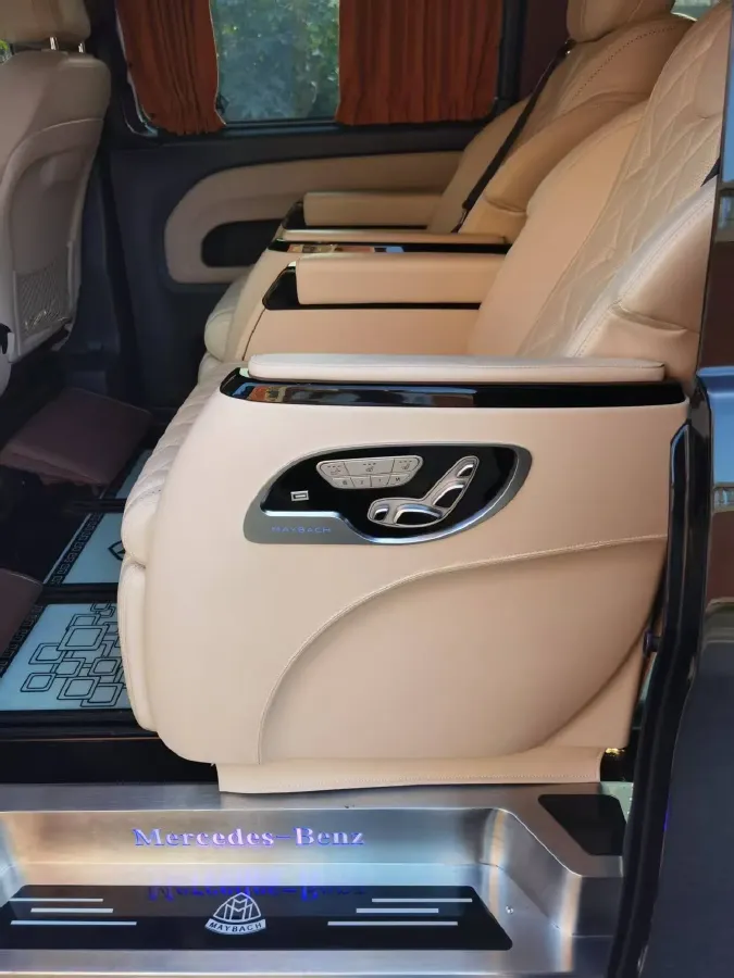 2020 Mercedes-Benz Vito 2.0T 211HP L4 9AT,autocango,china used car exporter,china ev exporter,chinese used car exporter,chinese used ev exporter