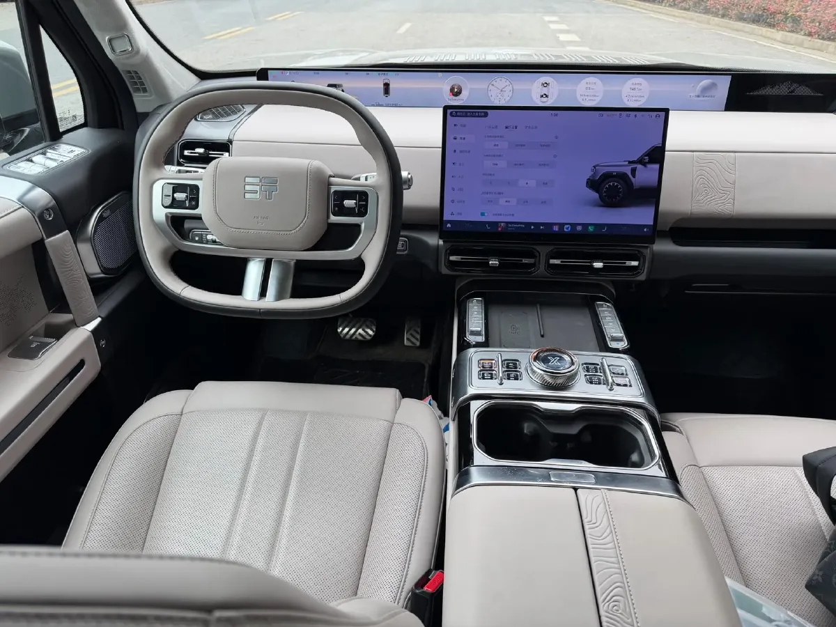 2025 Jetour Zongheng G700 2.0T 211HP L4 2DHT PHEV,autocango,china used car exporter,china ev exporter,chinese used car exporter,chinese used ev exporter