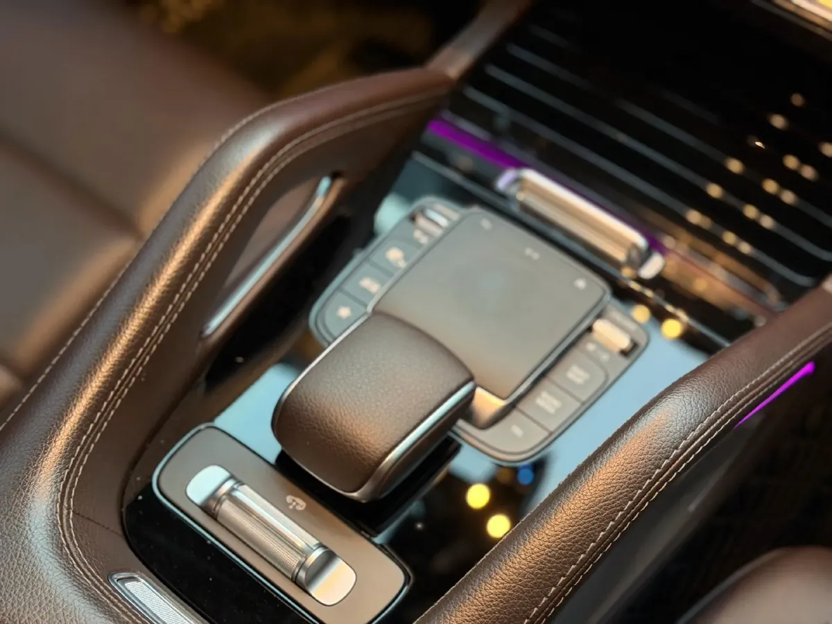 2021 Mercedes-Benz GLE Class 2.5T 367HP L6 9AT,autocango,china used car exporter,china ev exporter,chinese used car exporter,chinese used ev exporter