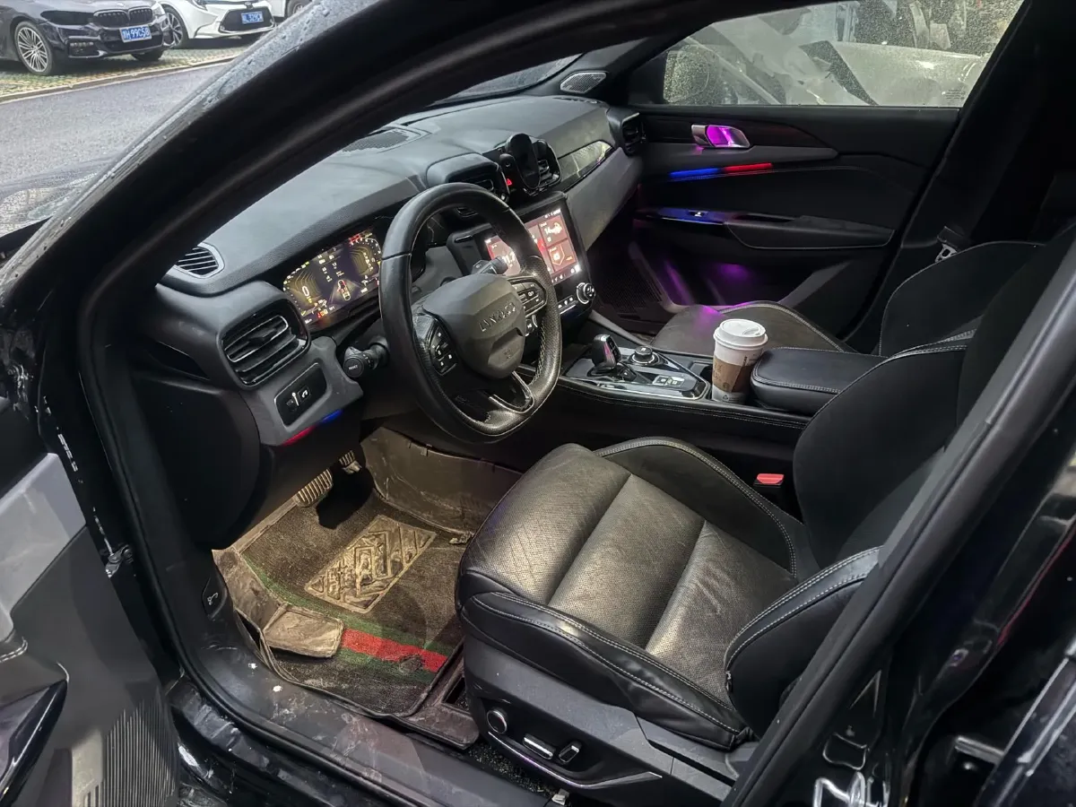 2022 LYNK&CO 03 2.0T 190HP L4 7DCT,autocango,china used car exporter,china ev exporter,chinese used car exporter,chinese used ev exporter