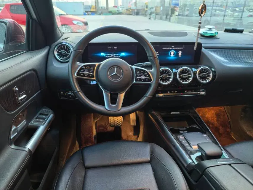 2022 Mercedes-Benz GLA Class 1.3T 136HP L4 7DCT,autocango,china used car exporter,china ev exporter,chinese used car exporter,chinese used ev exporter